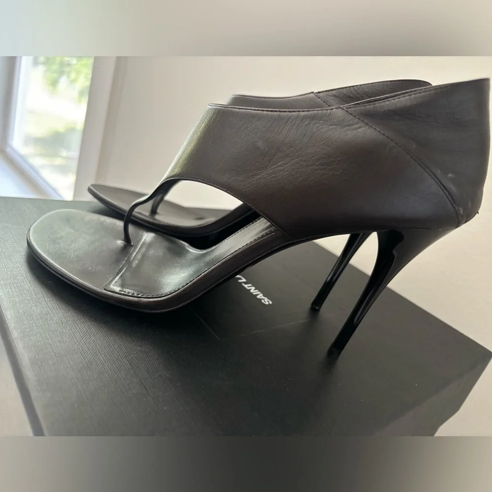 Saint Laurent Nappa Giannutri Harris eagle brown  leather heels size 39